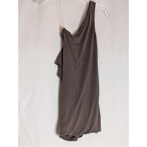 One Clothing, one shoulder olive green tank with ruffle size XS - Picture 4 of 7